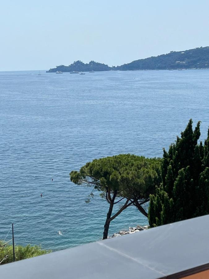 Welcome Riviera - Attico San Faustino 165 Mq Piu 110 Mq Di Terrazza- In Villa 700 ,Vista Mare Strepitosa-100 M Dalla Spiaggia-Parking Esclusivo ราปาลโล ภายนอก รูปภาพ