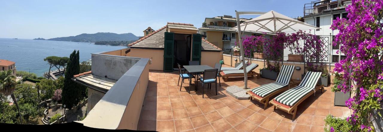 Welcome Riviera - Attico San Faustino 165 Mq Piu 110 Mq Di Terrazza- In Villa 700 ,Vista Mare Strepitosa-100 M Dalla Spiaggia-Parking Esclusivo ราปาลโล ภายนอก รูปภาพ